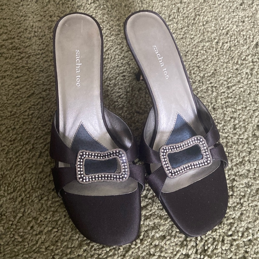 Black satin evening sandals size 8W
